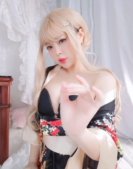 欧美少男videso_720在线观看完整版