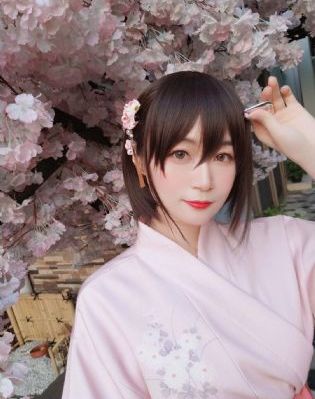 国产美女在线直播_BD英语在线观看视频