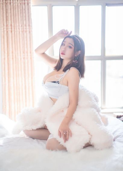 欧美面包车动图_超清高清在线观看