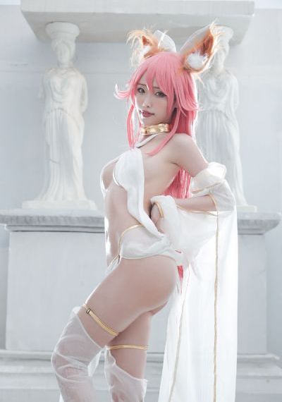欧美可爱小萝莉_高清高清完整版