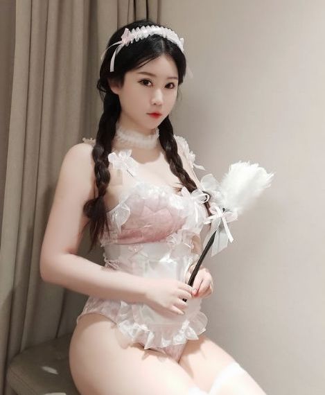 欧美背景图个性_720完整在线观看